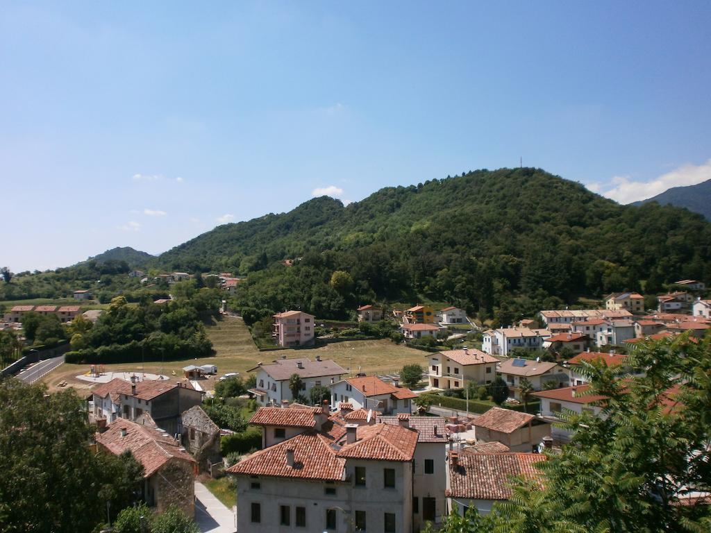 Albergo Ristorante Ai Pini Tarzo Esterno foto